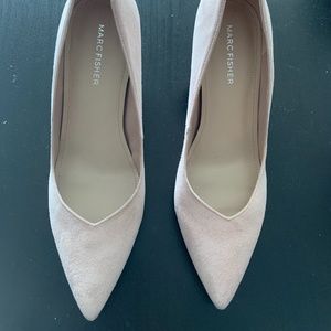 Women's Caitlin Pointed Toe Pumps